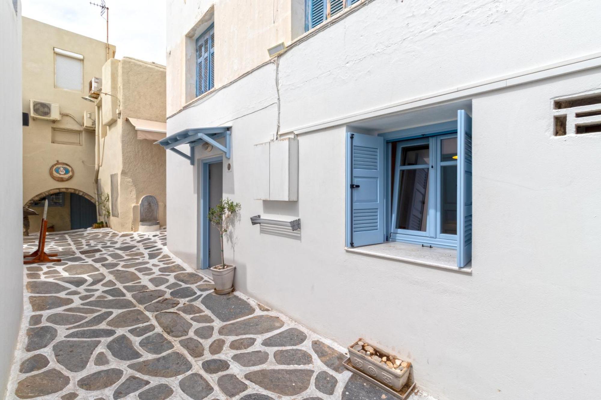 Апартаменти Aotes Naxos City Екстер'єр фото